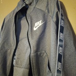 Nike sweat suit Size: 2T